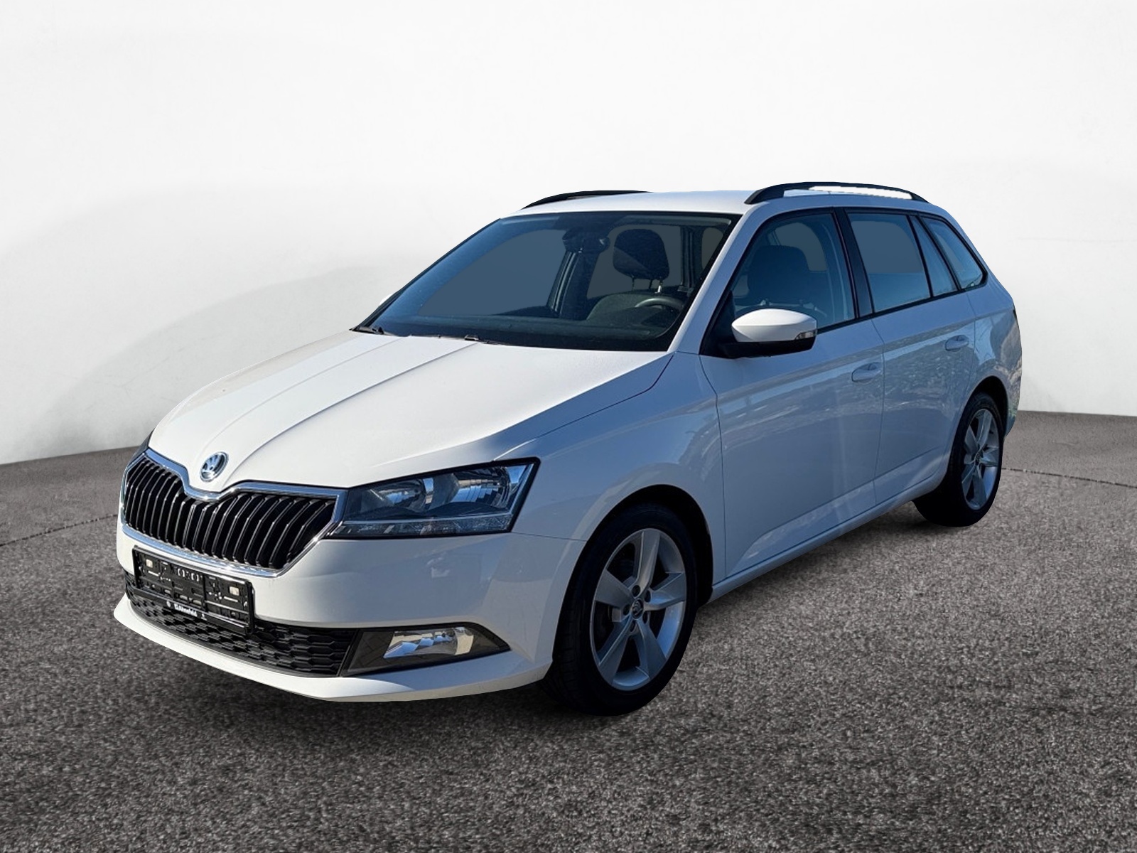 SKODA Fabia Combi 1.0 TSI Active KLIMA PDC SHZ FACEL. – erstes Bild des Fahrzeugs