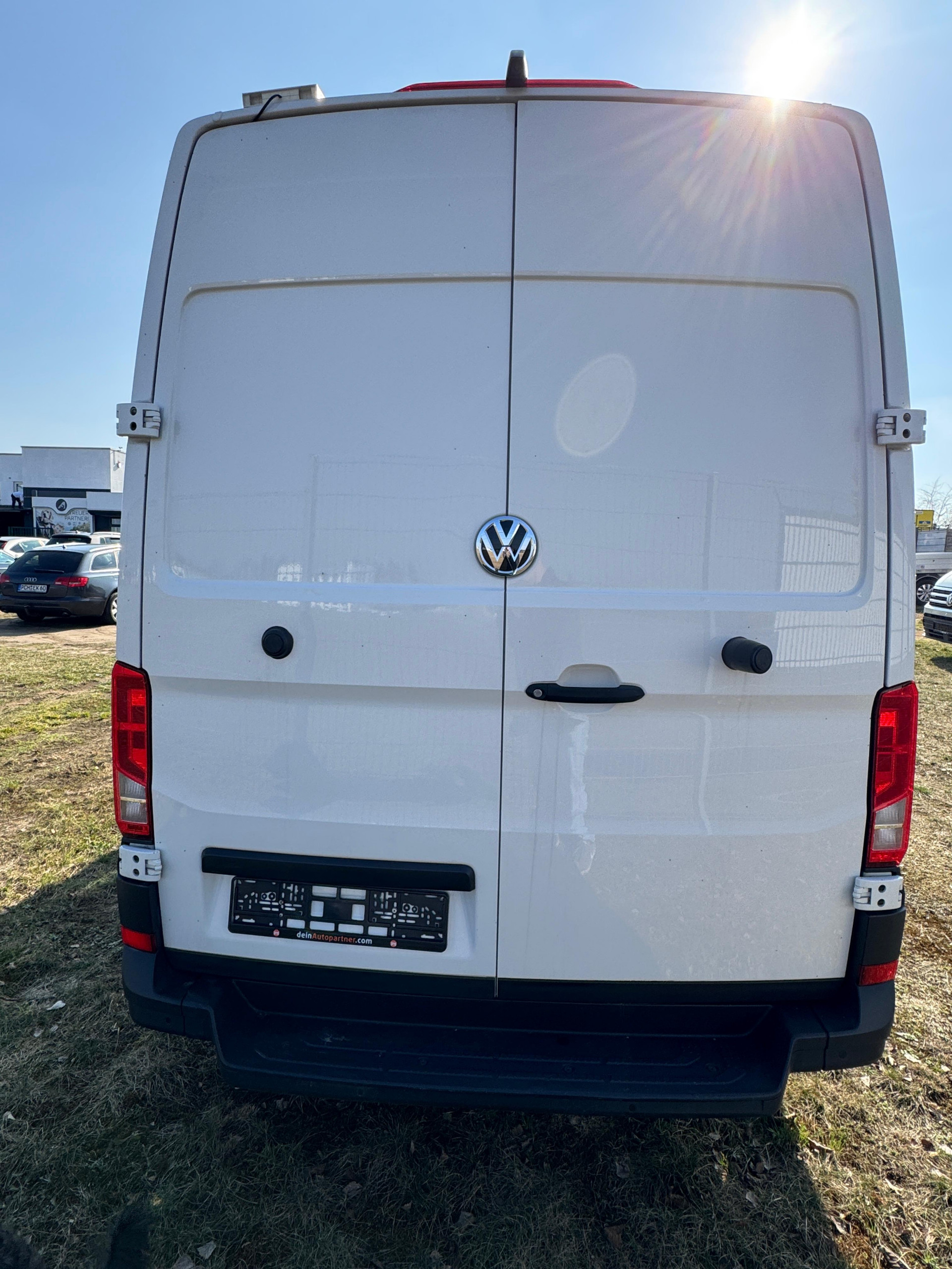 VW e-Crafter L2H2 FWD HV-Batterie 35,8 kWh – drittes Bild des Fahrzeugs