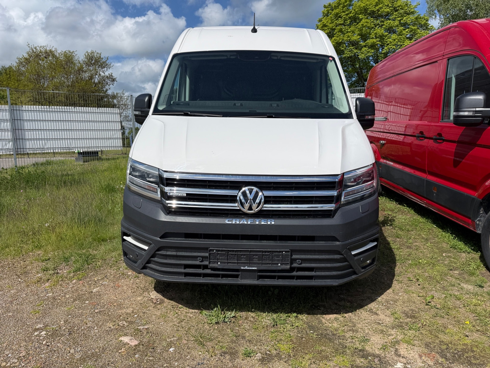 VW e-Crafter L2H2 FWD HV-Batterie 35,8 kWh – zweites Bild des Fahrzeugs